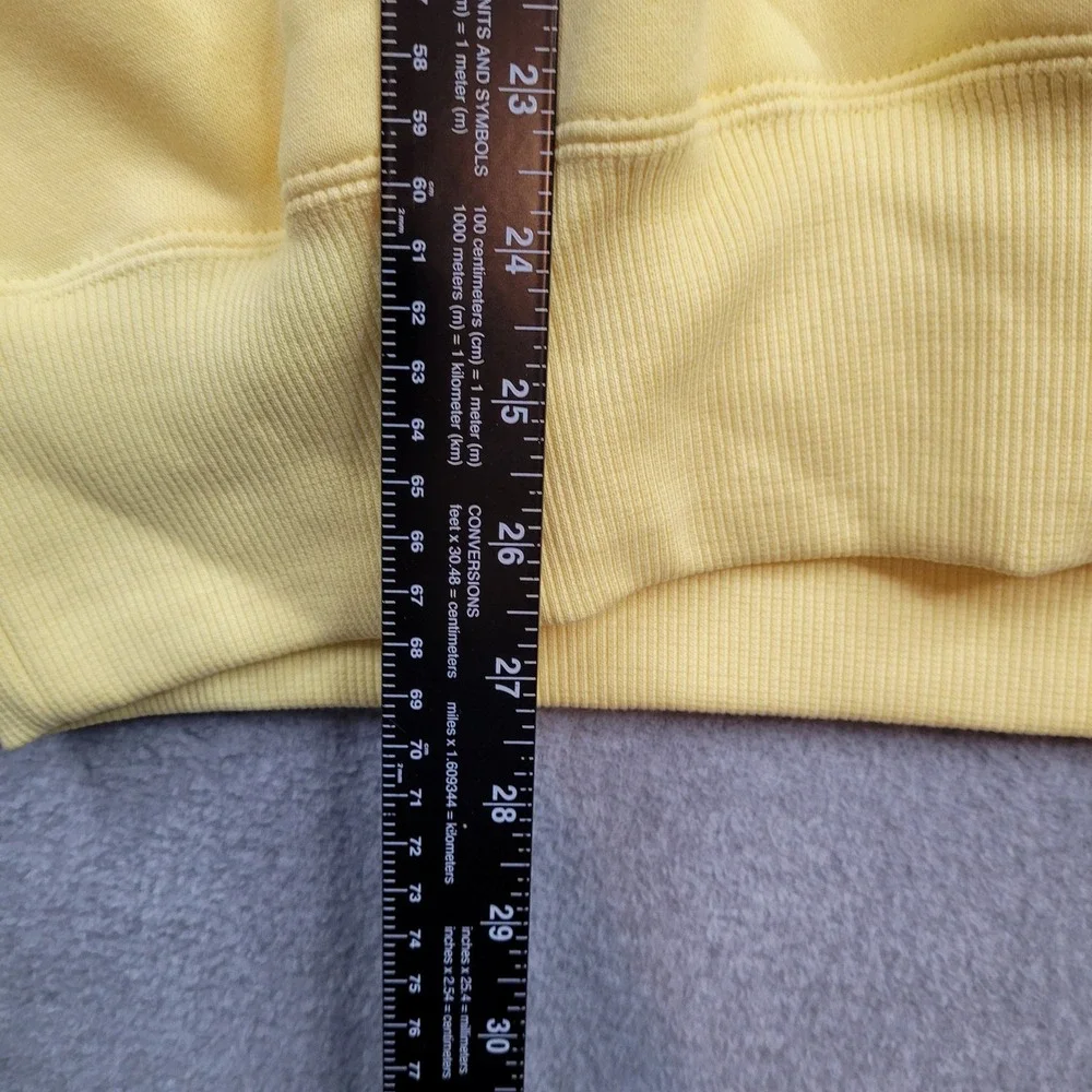 Nike Hoodie Womens Medium Yellow Phoenix Fleece Pullover DQ5860-722 Swish Logo